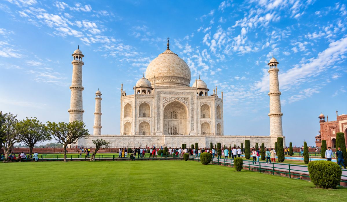 11 Mistakes Nobody Tells You About an Agra Tour — 2026 Guide