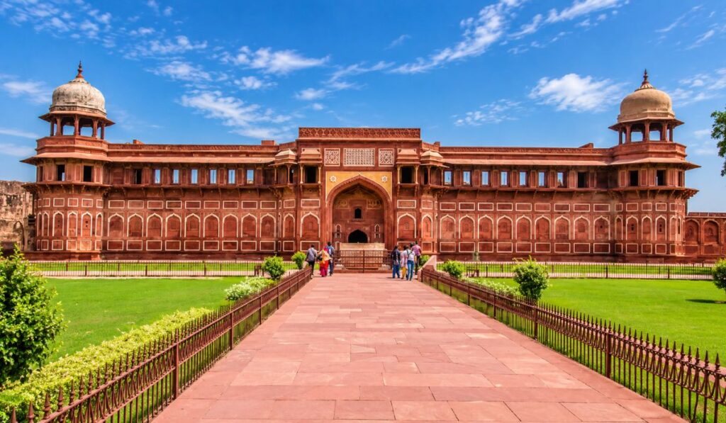11 Mistakes Nobody Tells You About an Agra Tour — 2026 Guide