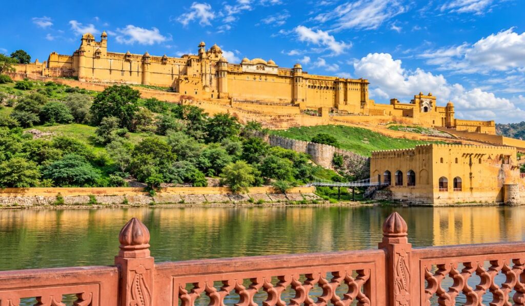 Rajasthan Tour Guide: Best Places to Visit, Travel Tips & Itinerary